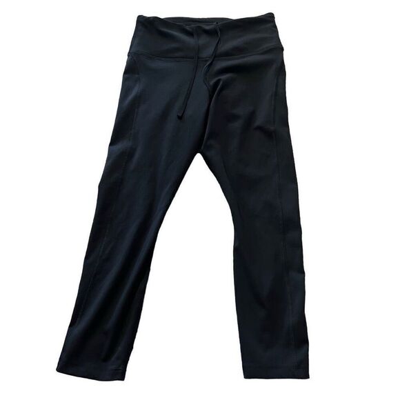 Nike cropped black leggings size small - Picture 2 of 3